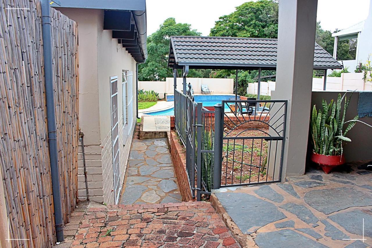 The Global Link Hub Hotel Pretoria-Noord Exterior foto
